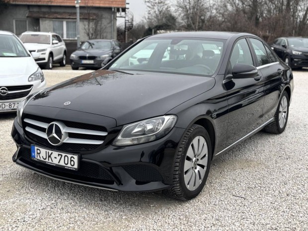 Mercedes-Benz C-Osztly C 220 d 4Matic 9G-Troni...