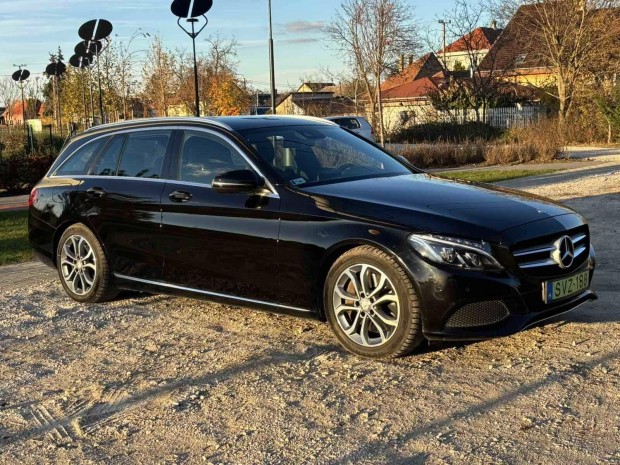 Mercedes-Benz C-Osztly C 350 T e Plug-IN Hybri...