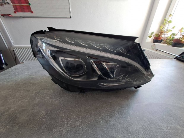 Mercedes-Benz C W205 jobb első fényszóró, cikkszám A2059063204