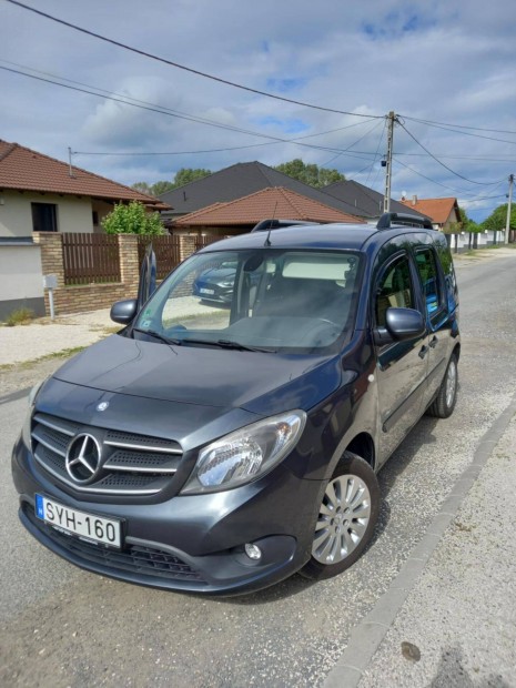Mercedes-Benz Citan Tourer 111 CDI Dízel A2 E6