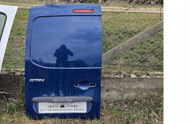 Mercedes Benz Citan bal h�ts� csomagt�r ajt�