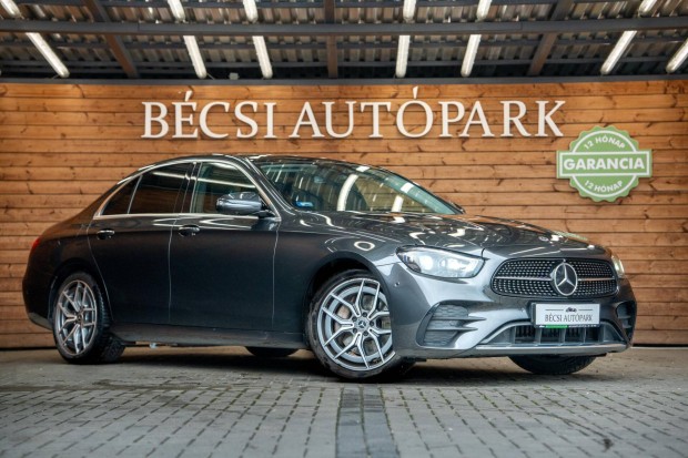 Mercedes-Benz E 200 4Matic 9G-Tronic Mild hybri...