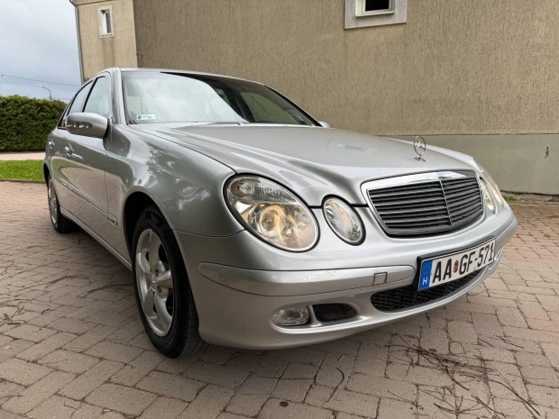 Mercedes-Benz E 200 CDI Classic 4.Tulaj Kiváló...