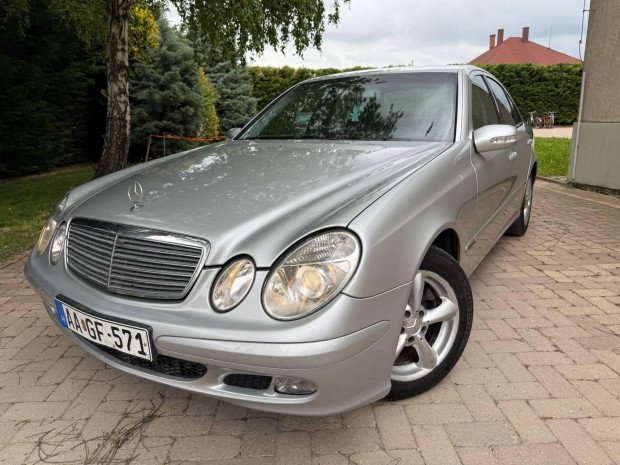 Mercedes-Benz E 200 CDI Classic Megkímélt állap...