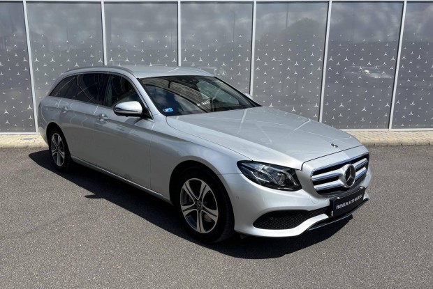 Mercedes-Benz E 200 T 4Matic 9G-Tronic