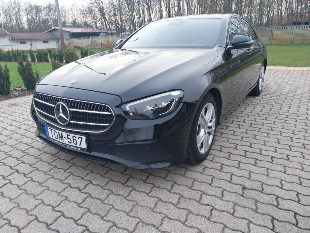Mercedes-Benz E 200 d 9G-Tronic Megkimlt!