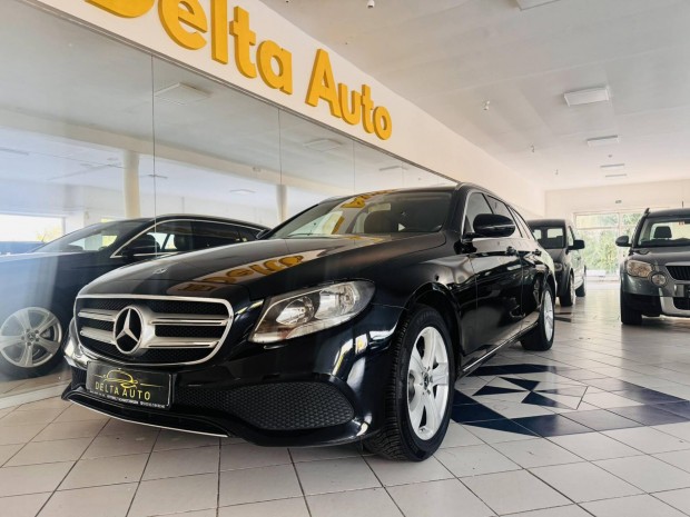 Mercedes-Benz E 200 d T 9G-Tronic Gynyr lla...