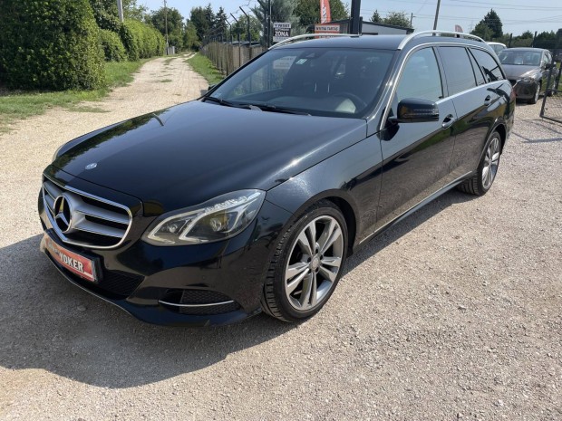 Mercedes-Benz E 220 Bluetec T Avantgarde 9G-Tro...