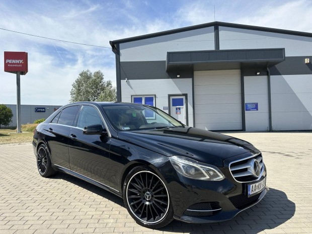 Mercedes-Benz E 220 CDI Classic Blueefficiency...