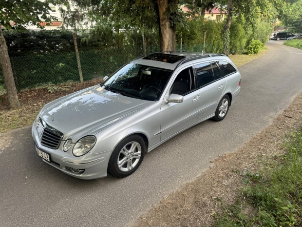 Mercedes-Benz E 220 T CDI Avantgarde (Automata)