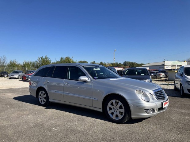 Mercedes-Benz E 220 T CDI Classic (Automata) FR...