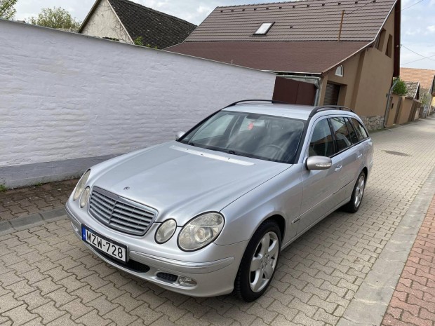 Mercedes-Benz E 220 T CDI Elegance (Automata)