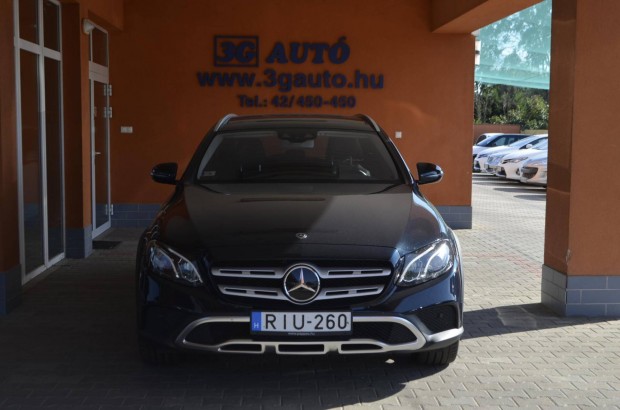 Mercedes-Benz E 220 d 4Matic All-Terrain 9G-Tro...