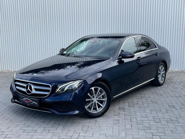 Mercedes-Benz E 220 d 9G-Tronic Navi.Virtual.KA...