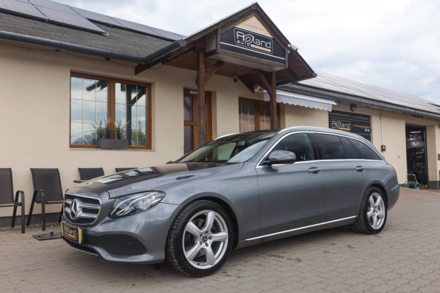 Mercedes-Benz E 220 d T 9G-Tronic Valós 205e KM...