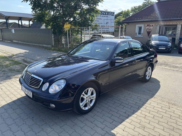 Mercedes-Benz E 270 CDI Classic (Automata)