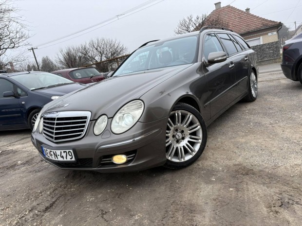 Mercedes-Benz E 280 T CDI Avantgarde (Automata)...