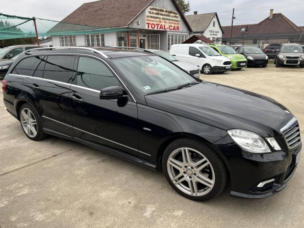 Mercedes-Benz E 300 CDI T Blueeff. Avantgarde (...