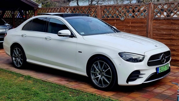 Mercedes-Benz E 300 de 4Matic 9G-Tronic Plug-in...