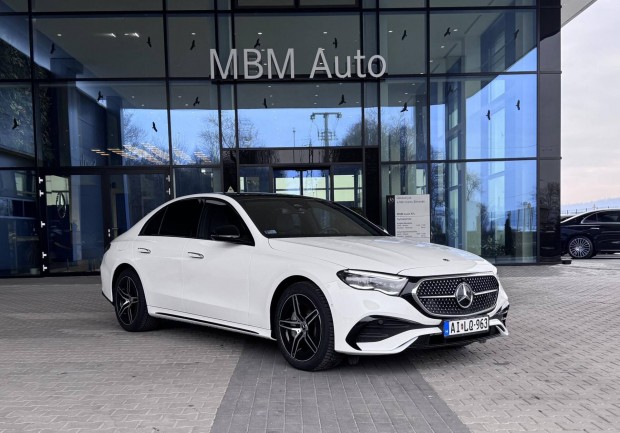 Mercedes-Benz E 300 e 4Matic 9G-Tronic Plug-in...