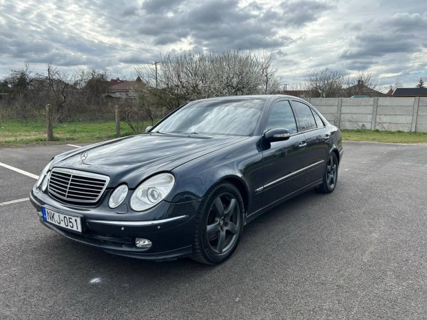 Mercedes-Benz E 320 CDI Avantgarde (Automata)