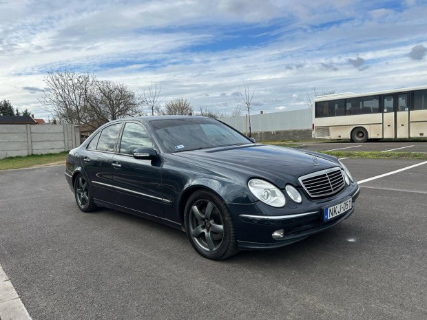 Mercedes-Benz E 320 CDI Avantgarde (Automata)