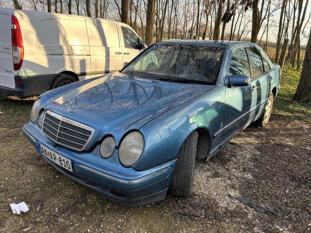 Mercedes-Benz E 320 CDI Classic (Automata)