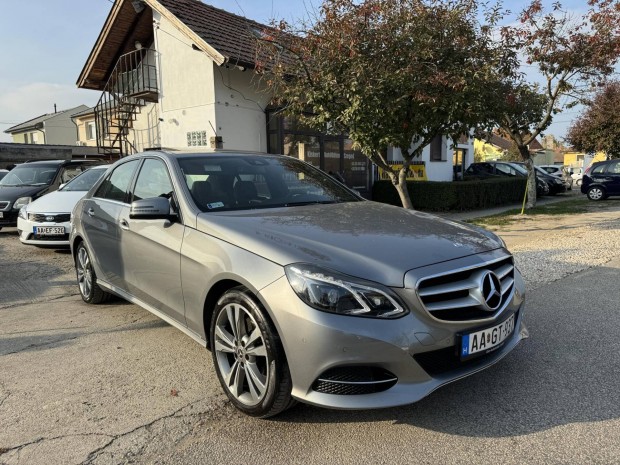 Mercedes-Benz E 350 Bluetec Avantgarde (Automat...