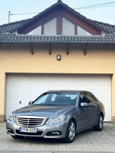 Mercedes-Benz E 350 CDI Blueefficiency Avantgar...