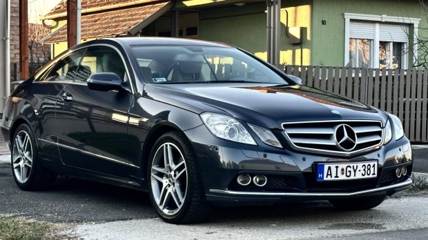 Mercedes-Benz E 350 CDI Blueefficiency Avantgar...