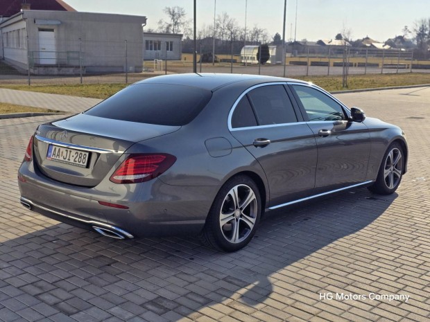 Mercedes-Benz E 350 d 9G-Tronic Nagy rtk mot...