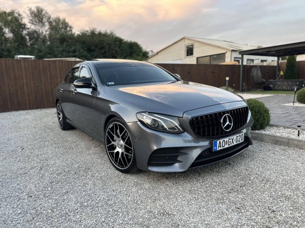Mercedes-Benz E 400 4Matic 9G-Tronic E63 AMG Pa...