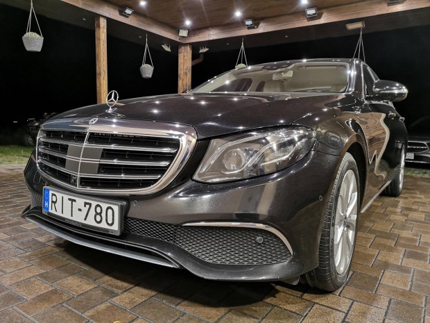 Mercedes-Benz E 450 4Matic 9G-Tronic Magyarorsz...