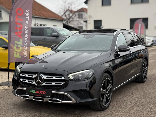Mercedes-Benz E 450 4Matic All-Terrain 9G-Troni...