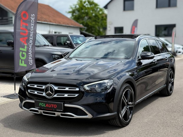 Mercedes-Benz E 450 4Matic All-Terrain 9G-Troni...