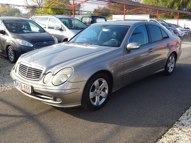 Mercedes-Benz E-Osztly E 270 CDI Avantgarde