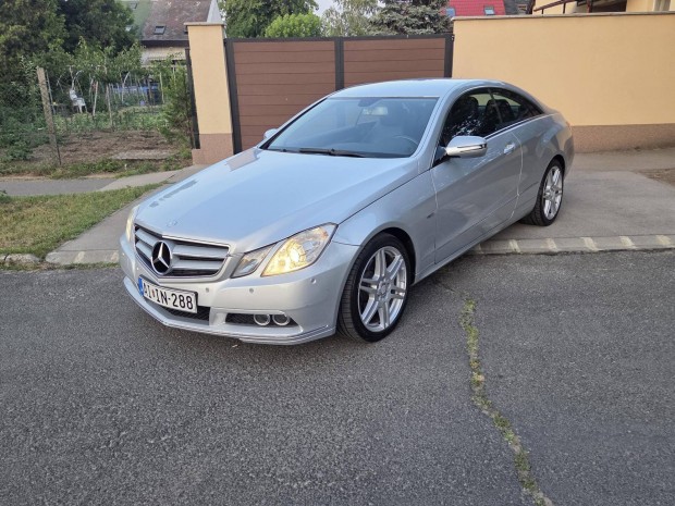 Mercedes-Benz E-Osztály E 350 CDI Blueefficienc...
