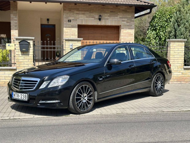 Mercedes-Benz E-Osztály E 350 CDI Blueefficienc...