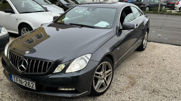 Mercedes-Benz E-Osztly E 350 CGI Blueefficienc...
