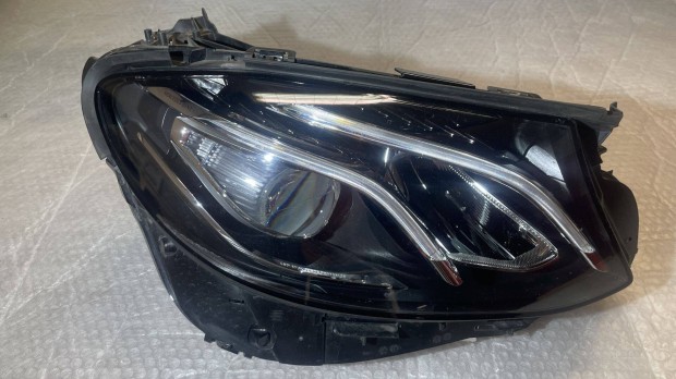 Mercedes Benz E W213 jobb els fnyszr A2139068808KZ