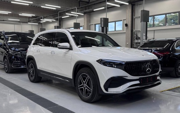 Mercedes-Benz Eqb 250+ / ÁFA-s / Integrált szer...