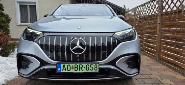 Mercedes-Benz Eqe 43 AMG 4 Matic. SUV. Hyperscr...