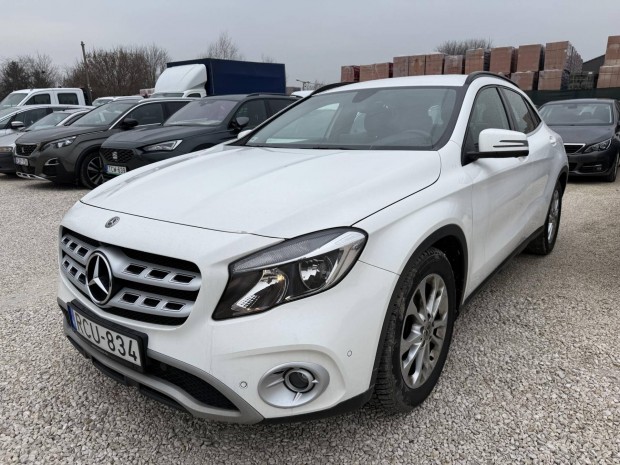 Mercedes-Benz GLA 180 7G-DCT fs! Magyarorszg...