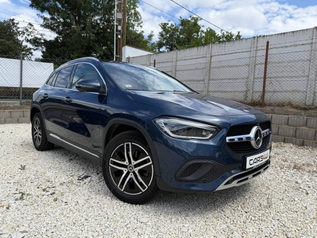 Mercedes-Benz GLA 200 7G-DCT 360 kamera - Multi...