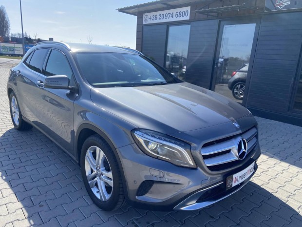 Mercedes-Benz GLA 200 Style Xenon.Navi.�l.f�t.T...