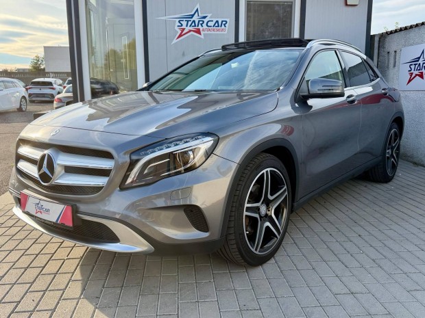 Mercedes-Benz GLA 200 Urban 7G-DCT 1.TUL / Xeno...