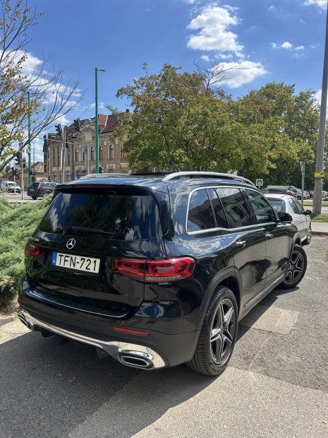 Mercedes Benz GLB200