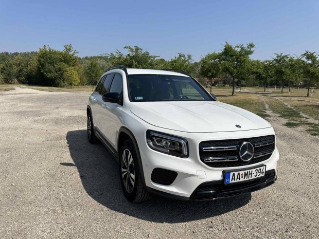 Mercedes-Benz GLB 180 7G-DCT Mild hybrid drive...