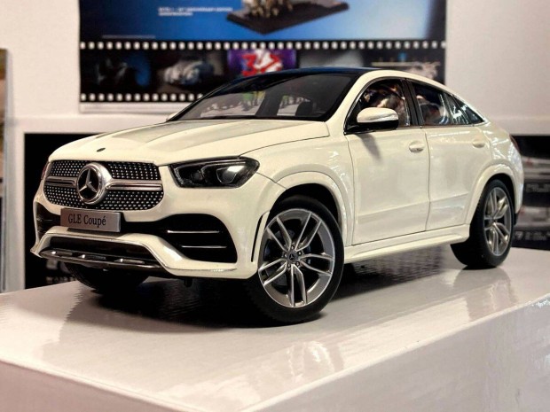 Mercedes-Benz Gle Coupe C167 2020 1:18 1/18 iscale B66960823