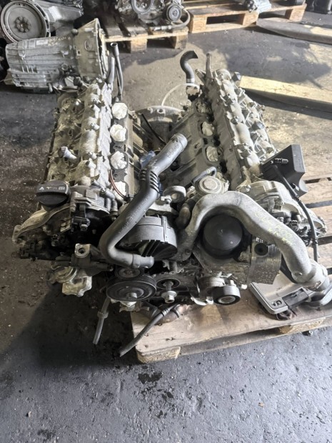 Mercedes Benz M273 500 V8 benzin motor